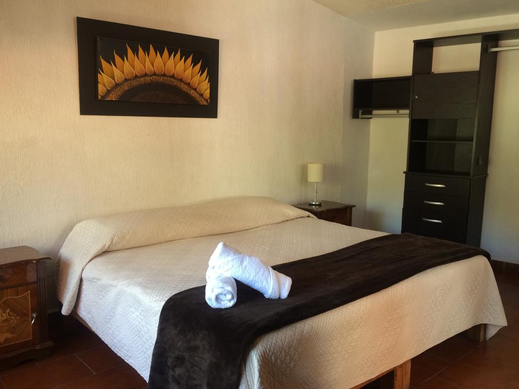 Hotel Quinta Del Sol Tepoztlán Exteriör bild