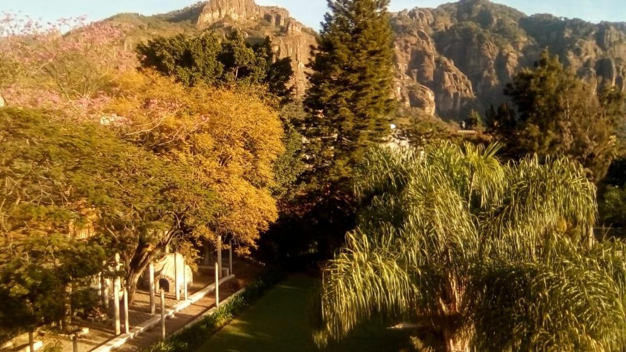 Hotel Quinta Del Sol Tepoztlán Exteriör bild